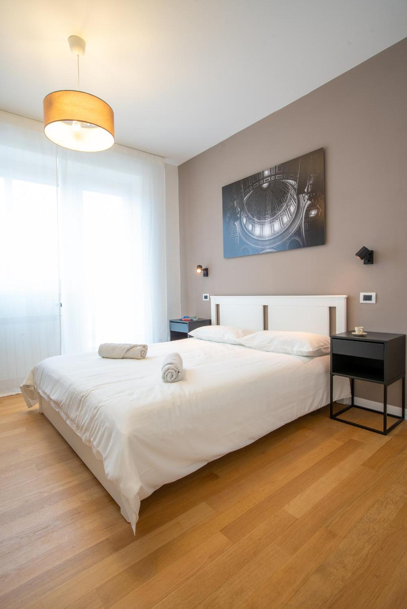 Sunny Monteverde Escapes * Roma
